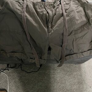 IZOD Olive Green Cargo Shorts Tie Waist 18W